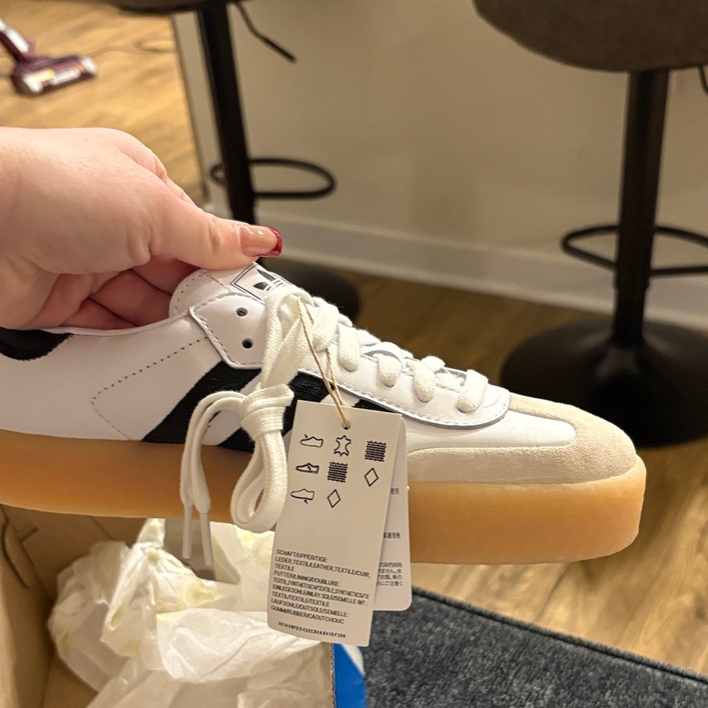 Adidas Sambae